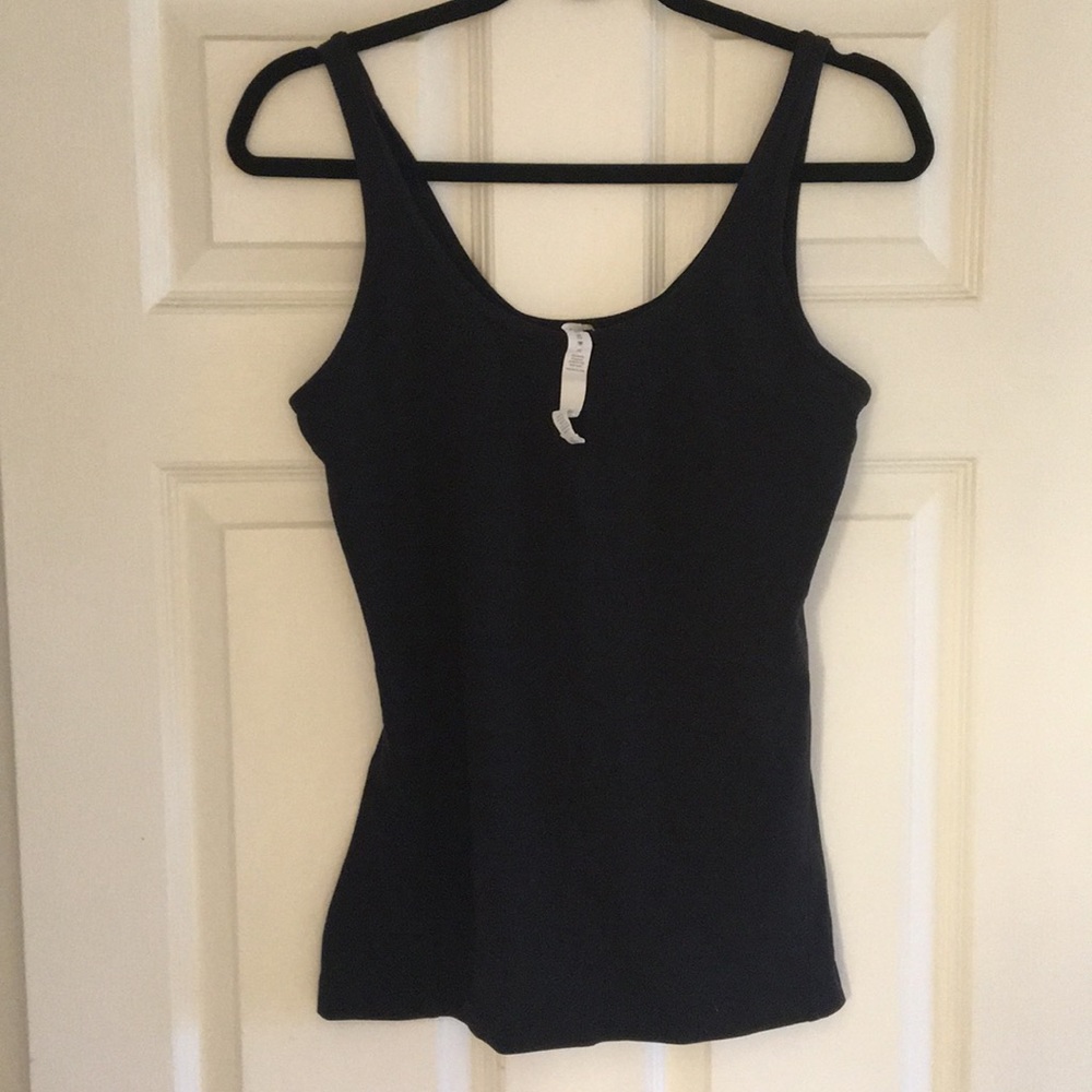 EUC Lululemon ‘Back At It Again” black tank top 10